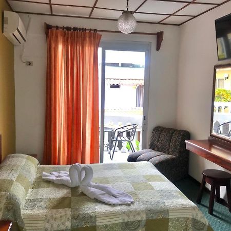 Hotel Malinche Quepos Eksteriør bilde