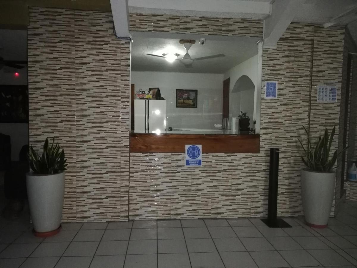 Hotel Malinche Quepos Eksteriør bilde