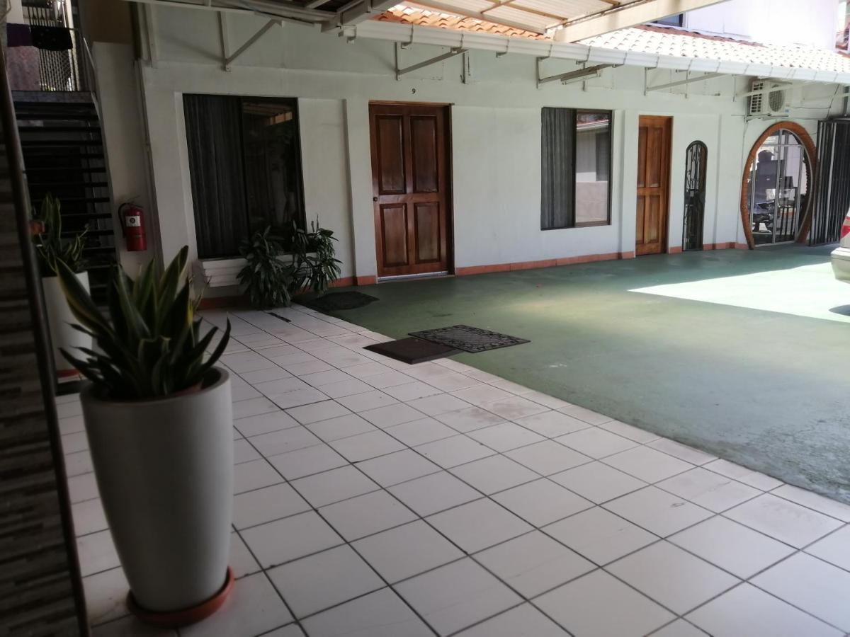 Hotel Malinche Quepos Eksteriør bilde