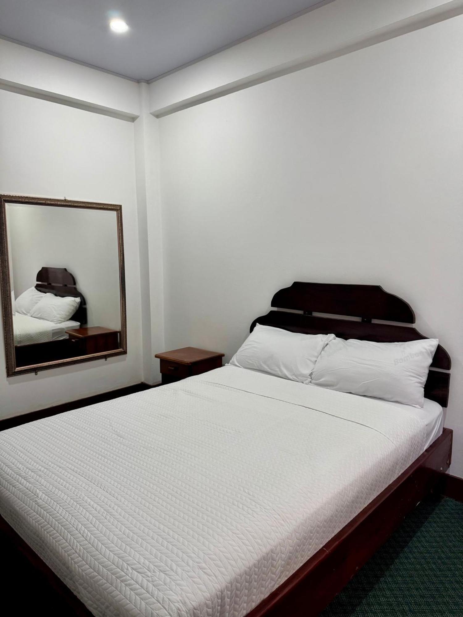Hotel Malinche Quepos Eksteriør bilde