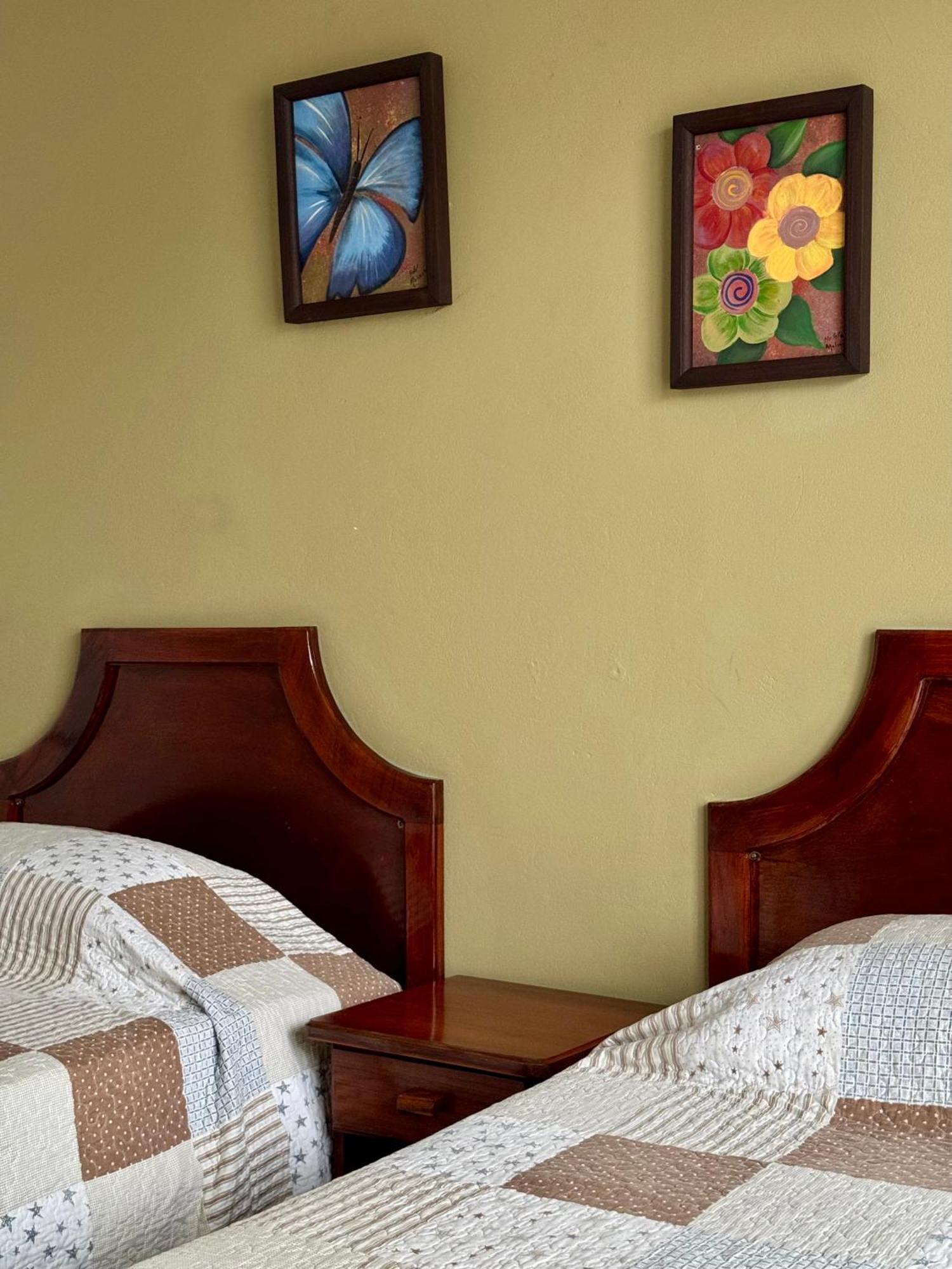 Hotel Malinche Quepos Eksteriør bilde