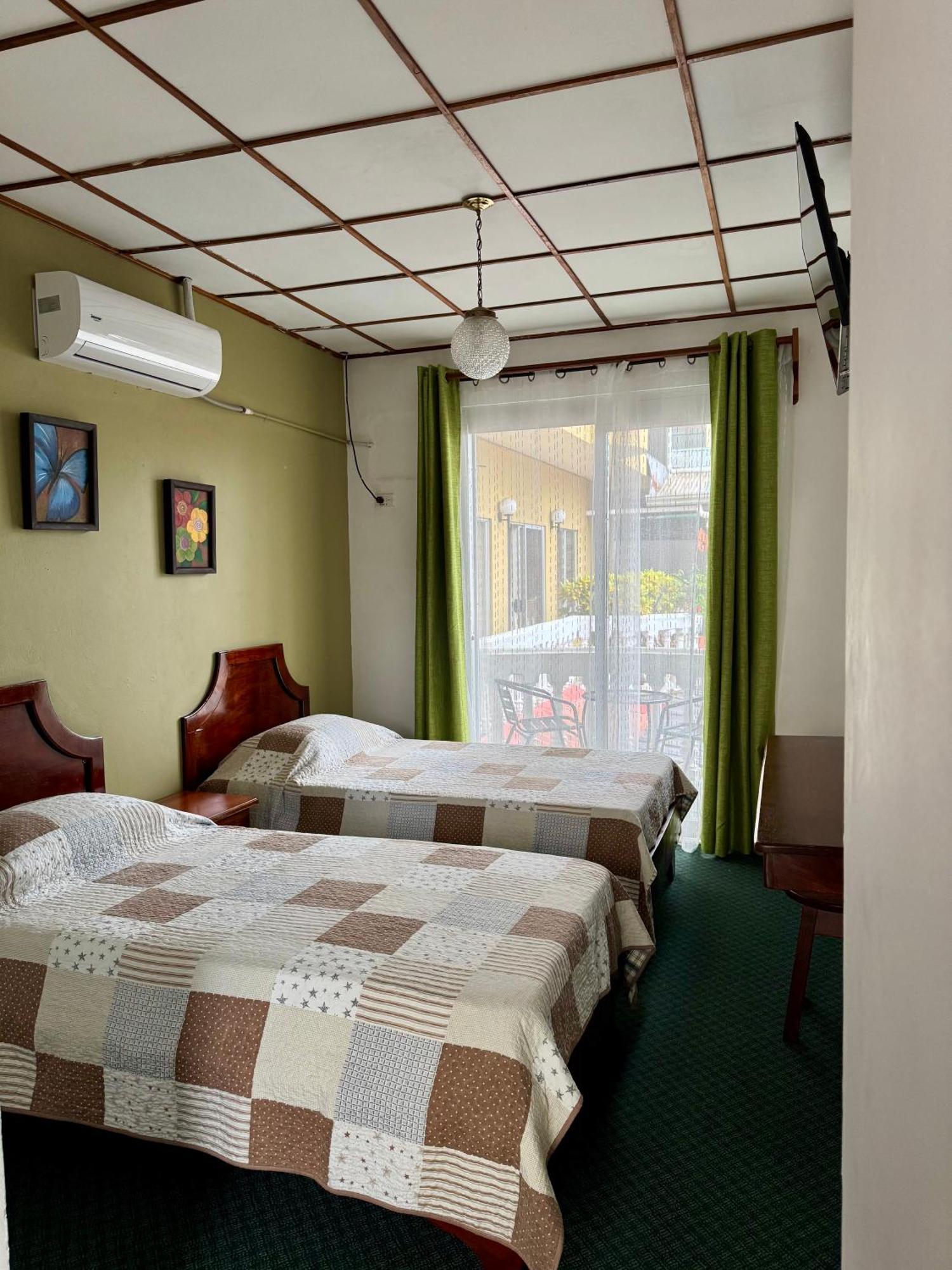 Hotel Malinche Quepos Eksteriør bilde